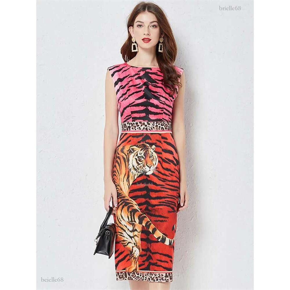Casual Dresses Summer Designer Fashion Tiger Leopard Dress Women's Sexy Sleeveless High Waist Patchwork Vintage Midi Package Hip Party D