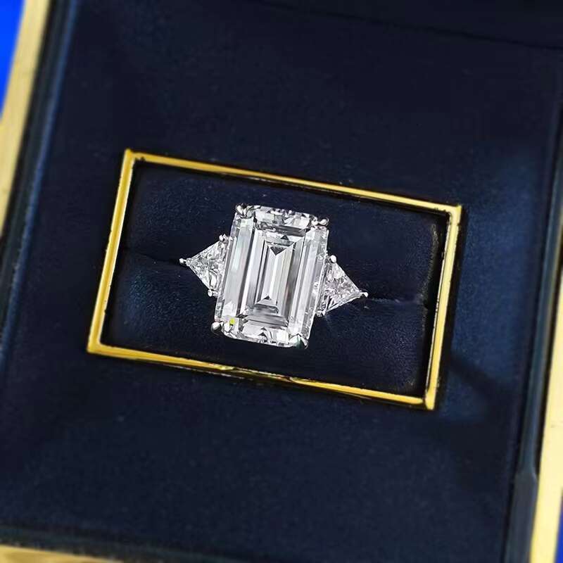 High Quality 925 Sterling Silver Moissanite Wedding Ring D Color 10*14mm 10CT Emerald Cut 18K White Gold Plated