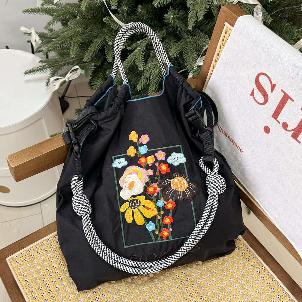 fb Premium Ball GUANchain Environmental Exquisite Embroidered Nylon Shopping Handheld Women's Shoulder Bag