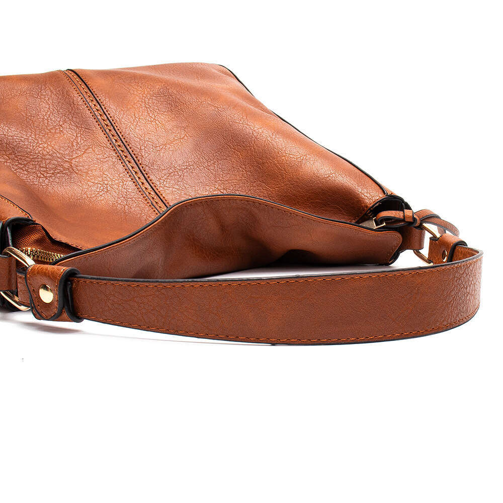 4c 2023 New Single Shoulder Simple Straddle Stray Korean Handheld Women's Tote Big Bag