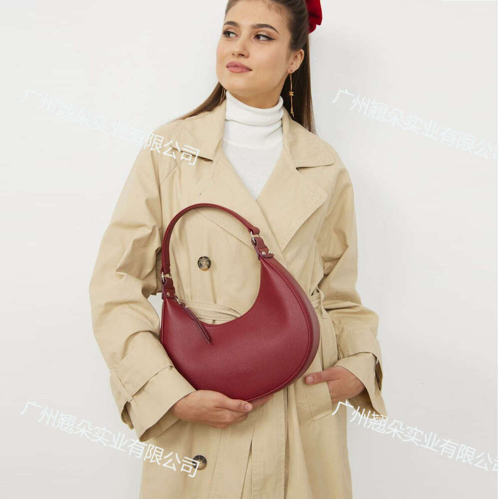 2023 New Trendy Women's Crossbody Handheld Half Moon Fashionable, Light, Luxury, Advanced, Portable, Large Capacity Shoulder Bag