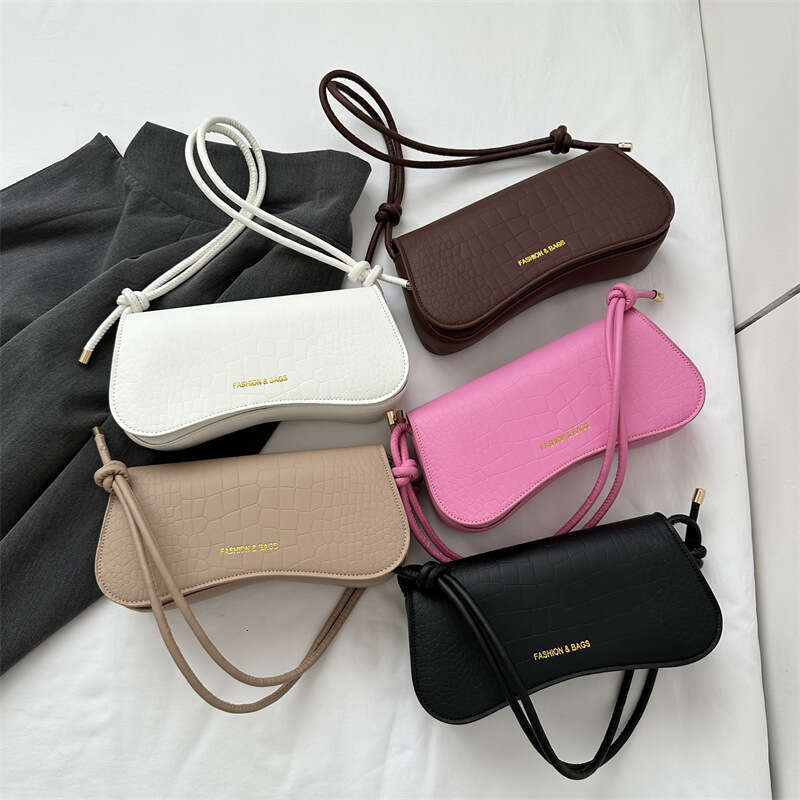 Instagram niche texture underarm bag 2023 summer solid color PU small square stylish commuting single shoulder crossbody bag, handheld