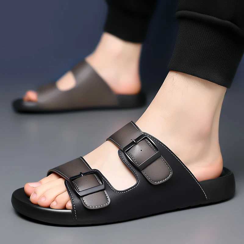Summer mens comfortable luxury sandals Fi casual outdoor beach breathable base shoes leather mens sandalsXJ250326