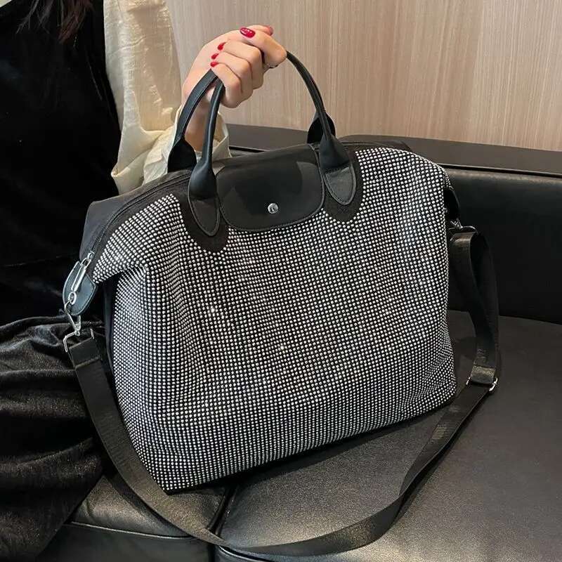 Fashion Rhie Shoulder For Women Large Capacity PU Leather Bg Crossbody Messenger Bags Designer Rivet Shopping Bag