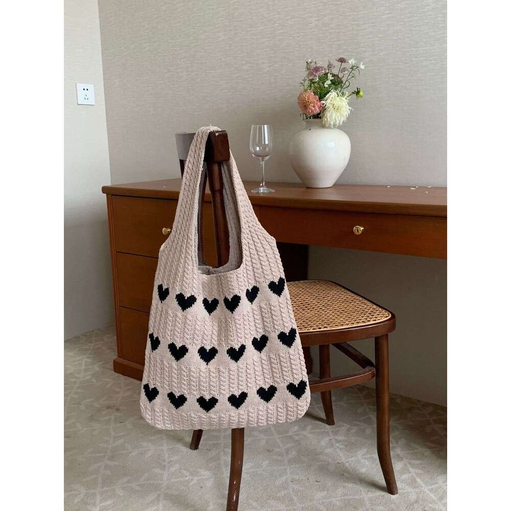 ae New Knitted Woven Love Women's Premium and Exquisite Woolen Handheld Shoulder Bag, Shopping Bag