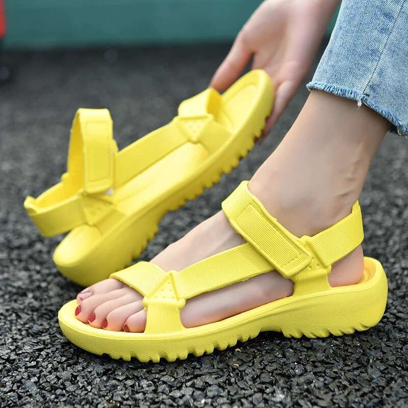 Womens Fashion Trend Anti-slip Wear-resistant Lightweoght EVA Flat Sandals Outdoor Beach Shoes for Women