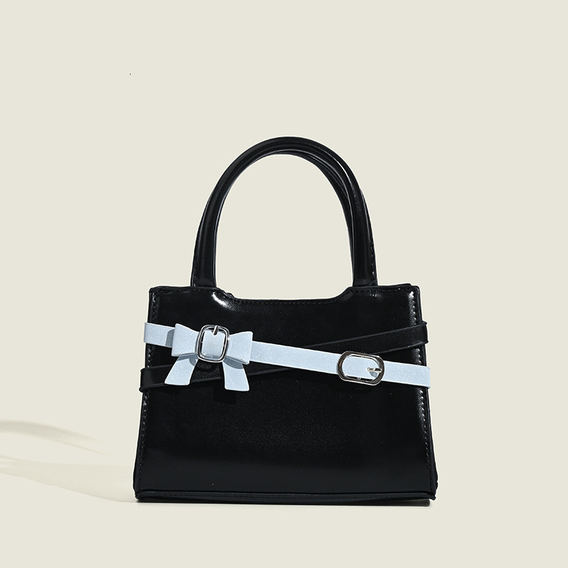 Niche Design South Korea Bow Small Square Bag Female 2025 New Fashion All-in-one Crossbody Bag