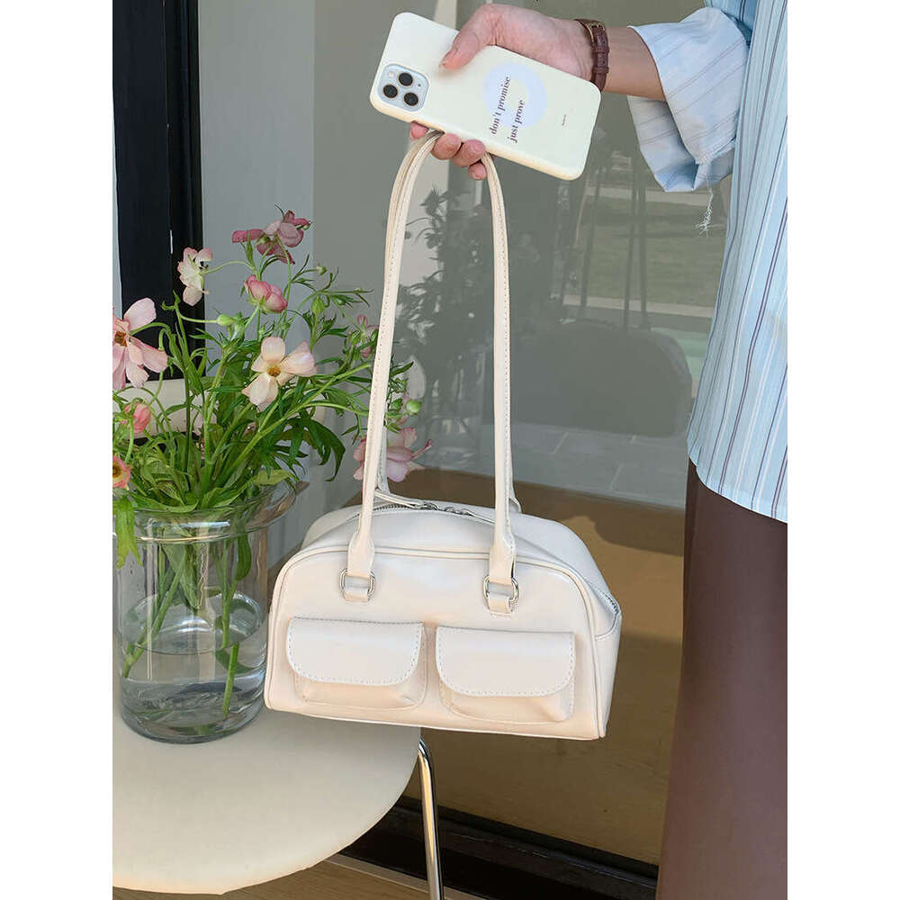 f7 Niche Underarm for Women 2025 Korean Edition Ins Spring/Summer New Fashion Tote Versatile Large Capacity Commuter Bag
