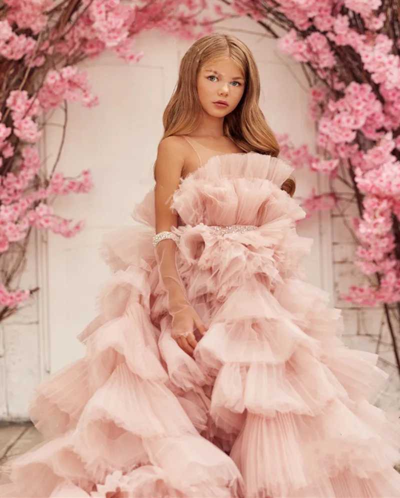 Elegant floral girl dress with ruffled edges long train solid color collar wedding floral childs first auspicious birthday Par dress W250326
