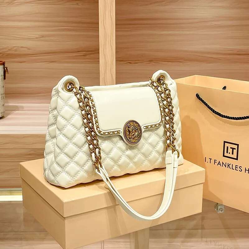 Brand Genuine Leather Chain For Women In 2024, New Designer With A Sense Of , Large Capacity Underarm Shoulder Bag