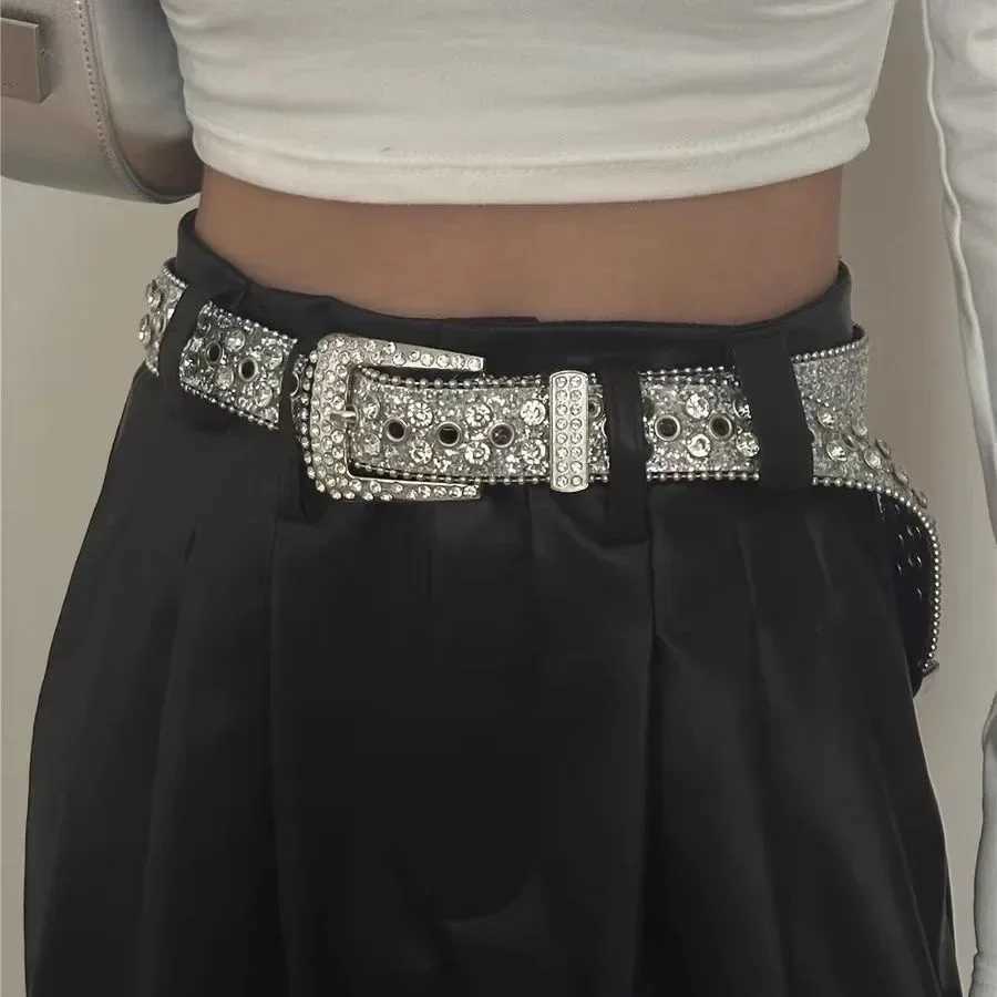 Y2K Womens Fashion Solid Printed Stud Full Water Diamond Belt with PU Leather Sparkling Crystal Adjustable Sparkling Belt Suitable for Club Parties W2