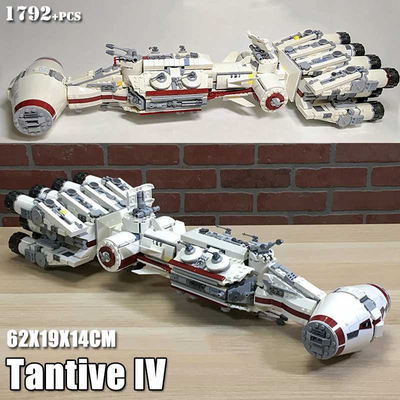 1792PCS Tank IV Rebel Interceptor Runner Model MOC Building Blocks Suitable 1431 Gift Toys Childrens Gifts Childrens Space WarXJ250326