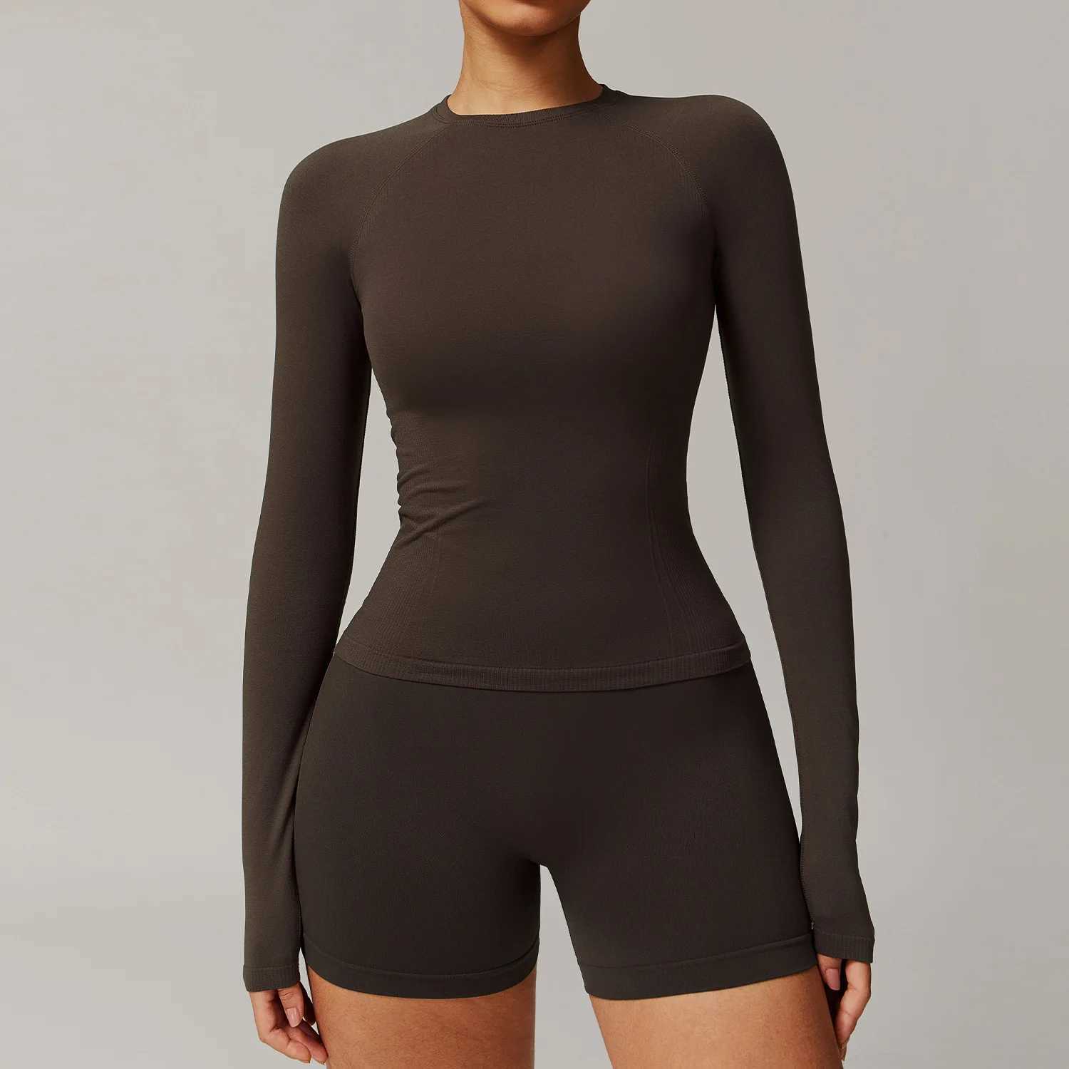 Seamless yoga womens long sleeved sexy fitness running gym clothing sportswear breathable high elasticity sports top W250326