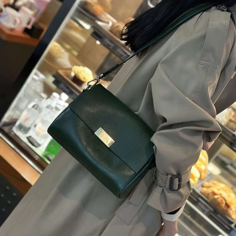 Women's Cowhide Genuine Leather Versatile Shoulder Bag Female Designer Handbags Ladies Soft Retro Crossbody Underarm Bags