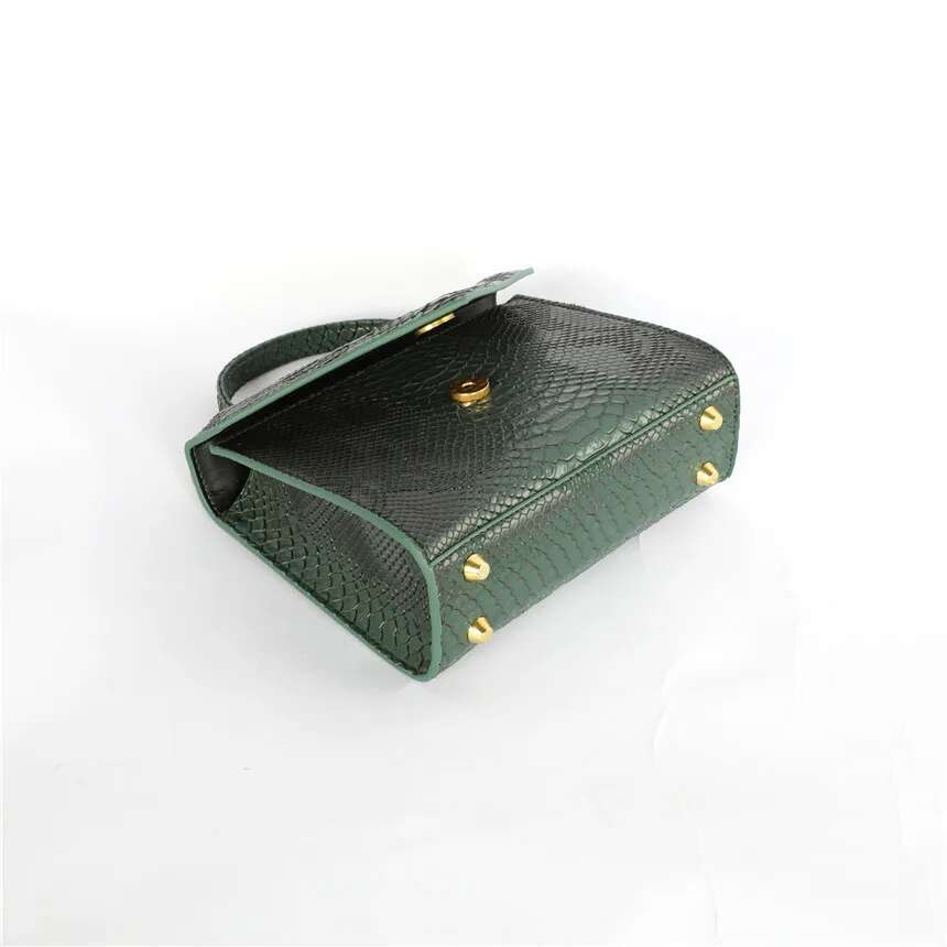 Dubai New Snake Pattern Shoulder Crossbody Bags For Women 2025 Arabia Fashion Design Lady Crocodile Travel Handbag