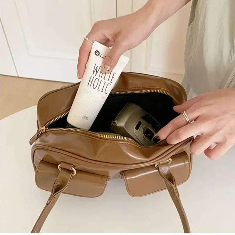 Vintage Women Business Shoulder Bags Simple Ladies Commute Tote Pu Leather Female Underarm Bag Bury Large Handbags Purse