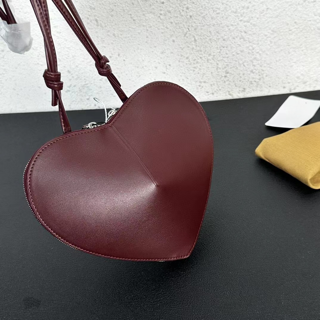 Designer Bag 10a Quality Designer Heart Shape Shoulder Smooth Cow Leather Handbags Gold Hardware Double Zipper Closure Clutch Bags Women Dia Emed Dat