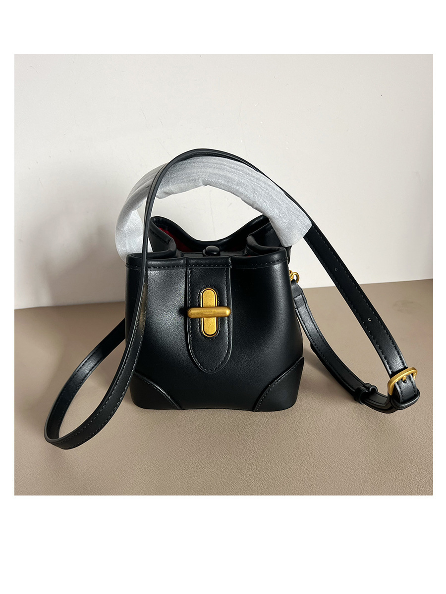 25 New Niche Brand Capsule Bucket Handbag, Fashionable, High-End, Versatile For Commuting, Crossbody, Single Shoulder Women's Handbag