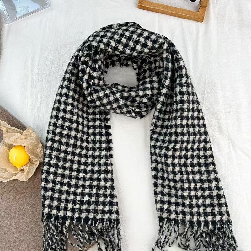 T355 new Korean retro houndstooth scarf female winter advanced sense all-match warm neck knitted shawl