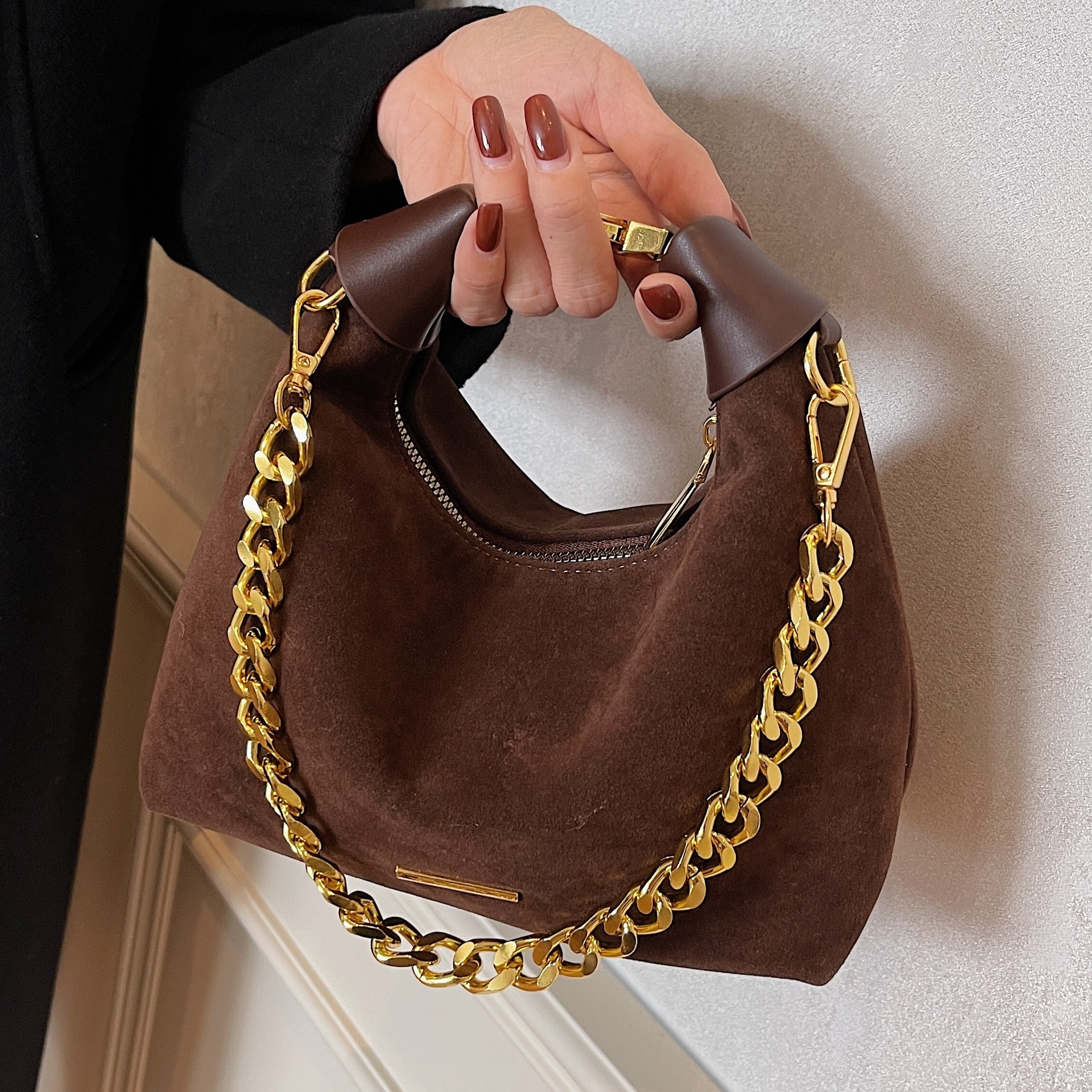 French niche suede bag female fashion all-in-one handbag Casual texture retro crossbody bag