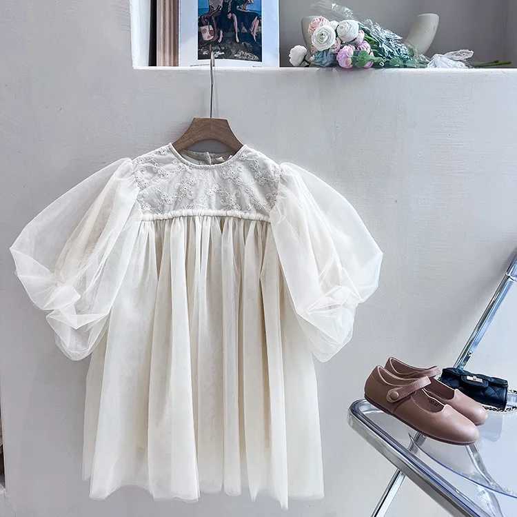 2023 Korean Chiffon Girl Baby Fairy Embroidery Solid Color Lace Dress Childrens Princess Mesh Cotton Dress W250326