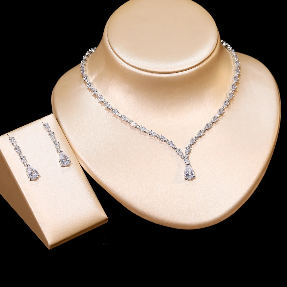 ASNORA Cubic Zirconia Wedding Necklace Water Drop Earrings 2 Piece Set Womens Clothing Party Jewelry Set Accessories 250318