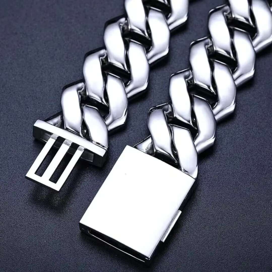OEM Custom Made 27MM Silver Cuban Chain Natural Moissanite Diamond Stone 925 Silver Hip Hop Jewelry Cross Letter Pattern Sale