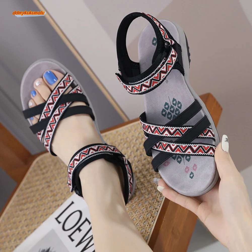 Women Anti-Slip Flat Wear-Resistant Summer Beach Shoes Hook Strap Sandals for Outdoor Sport ddmykukumalu
