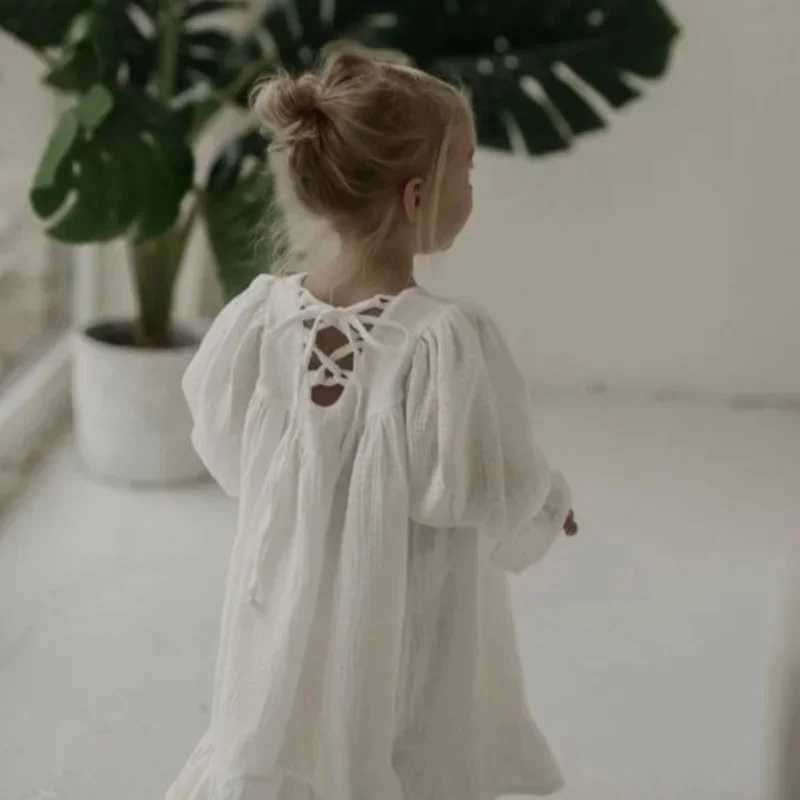 Girls solid color dress 2023 spring/summer cotton linen lace UK sled temperature casual simple A-line dress W250326