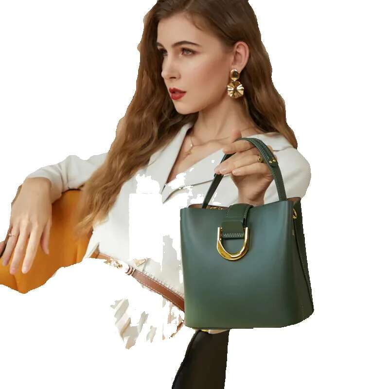 Head Layer Cowhide Bucket Large Capacity Commuting Shoulder Fashionable New Crossbody Bag, Genuine Leather Handbag