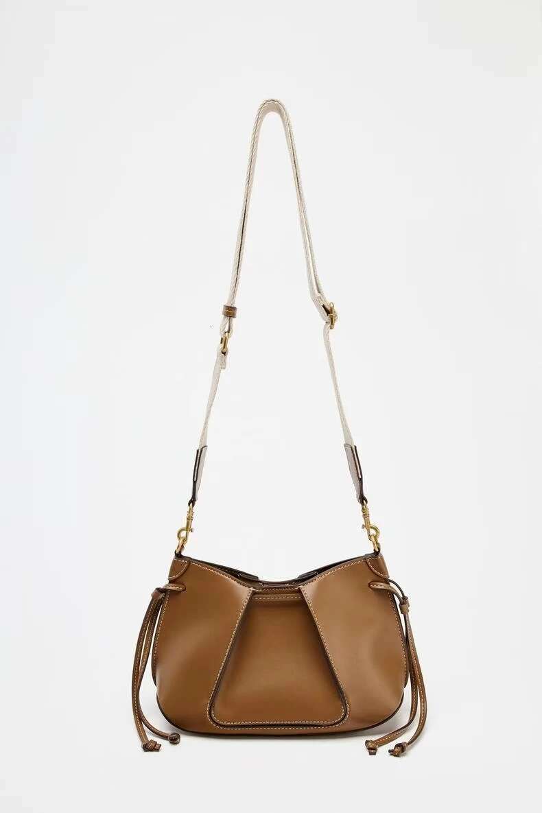 Designer Women Shoulder Versatile Retro Diagonal Crossbody Horn Bag Purse And Handbags Lady Bags Bolsos De Mujer