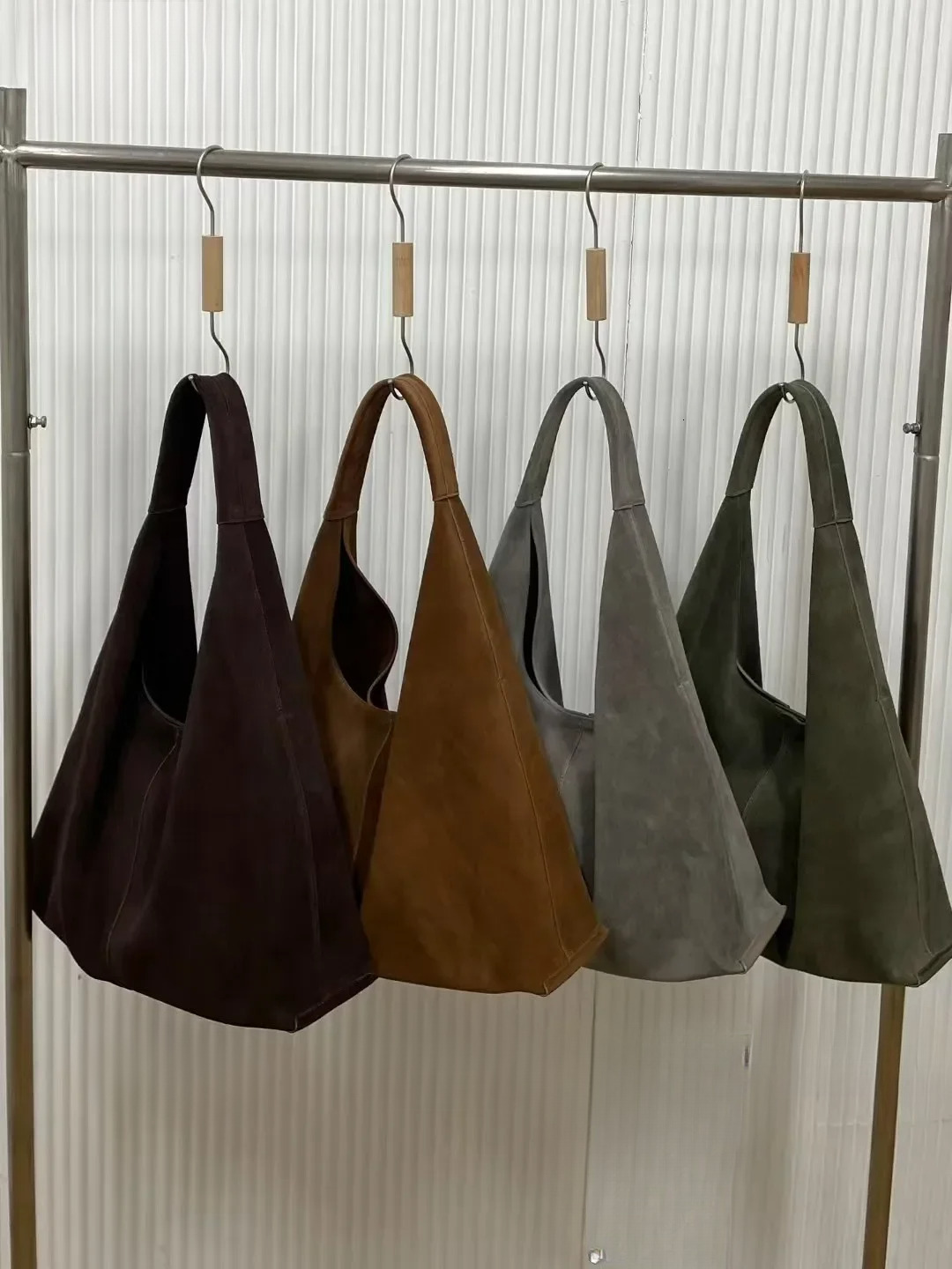 Classic Large Capacity Winter Nubuck Travel Armpit Tote Grey Suede Cow Leather Women Handbag Big