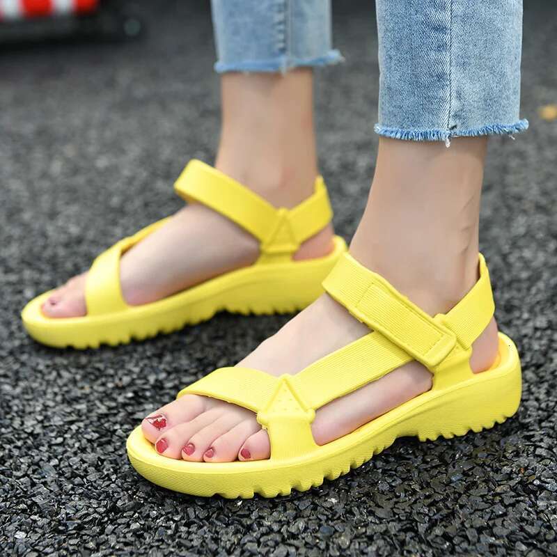 Womens Fashion Trend Anti-slip Wear-resistant Lightweoght EVA Flat Sandals Outdoor Beach Shoes for Women