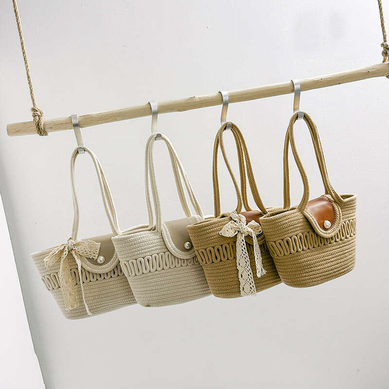 This year's popular minimalist silk scarf travel summer new woven vegetable basket trend hand-held single shoulder underarm women's bag