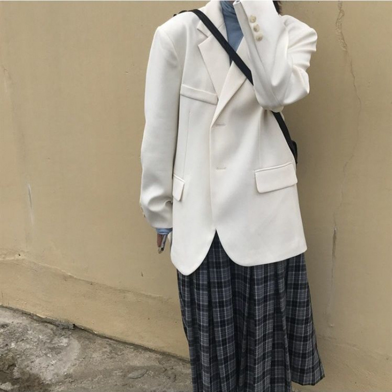 M330Elegant Black Female Blazer - Versatile Midi-Length Suit Top for School Season Wear