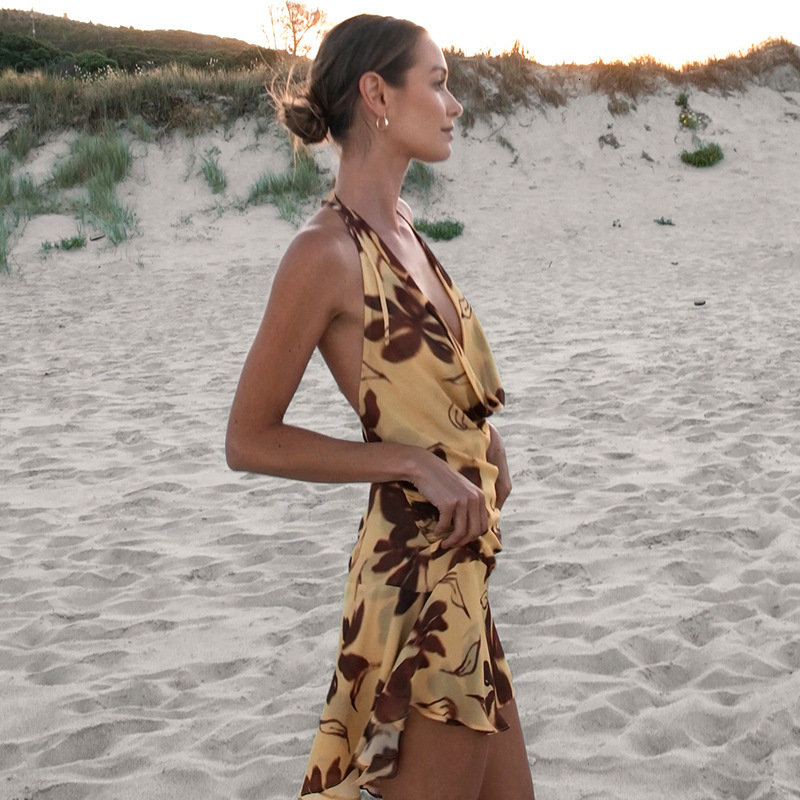 2025S Fashion Designer Y DS Women S Spring Summer New Match Color Sleeveless Swing Hanging Neck Sexy Printed Dress