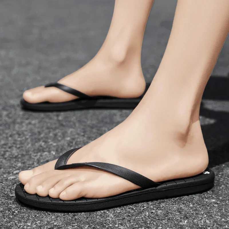 New Mens Water Slide Summer Luxury Sandals for Boys Swimming Pool Outdoor Flip Leisure Beach Breathable Shoes Home SlideXJ250326