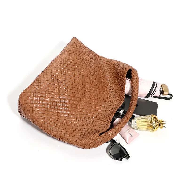 2024 Women PU Leather Handbag Lady Fashion Handmade Knitting Tote Female Hand-Woven Basket Shoulder Bag With Purse