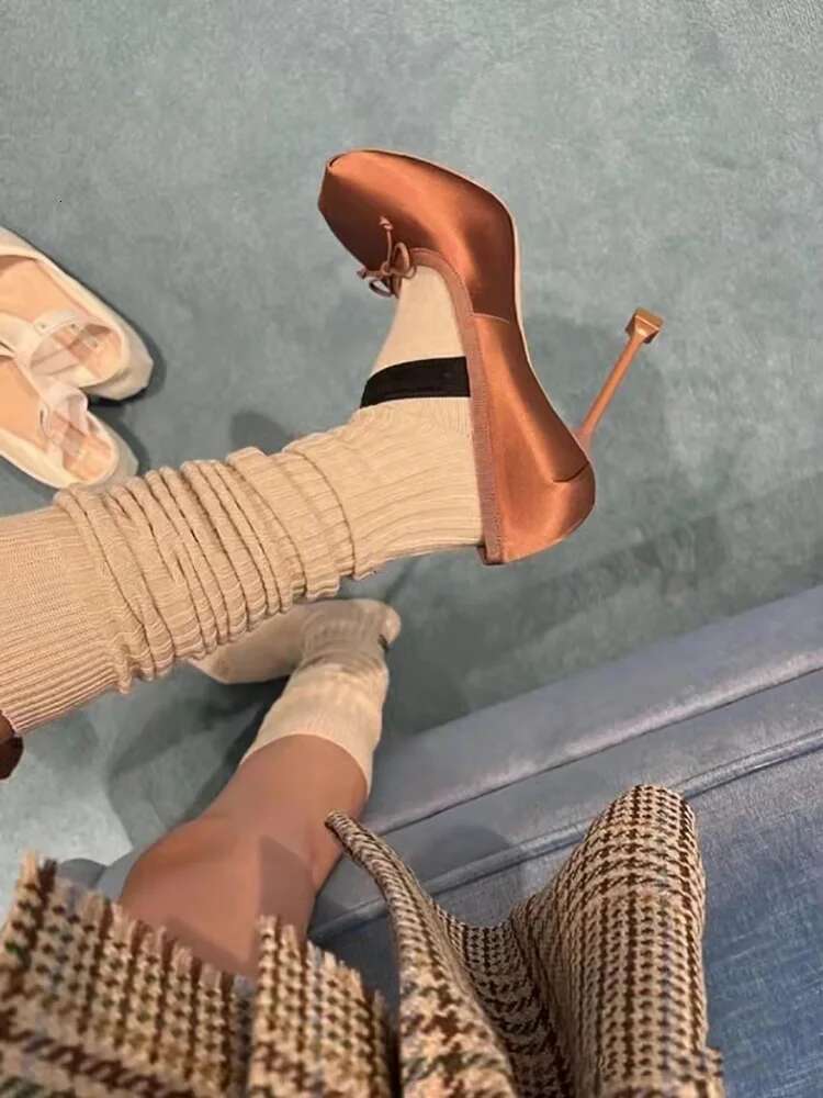 Cozy Mary Janes Ballerina Pumps Heels Bow Women Shoes Designer Sandals Shallow atos Mujer Satin Chaussure Femme Tacone
