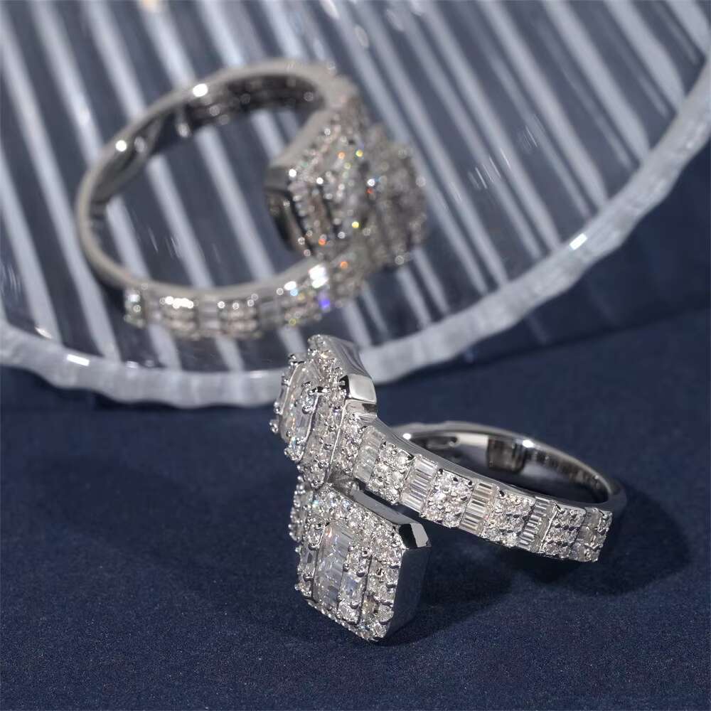 Hop Jewelrys Luxury Mens Moissanite Ring 925 Silver with Gold-Plating Magical Stick Design