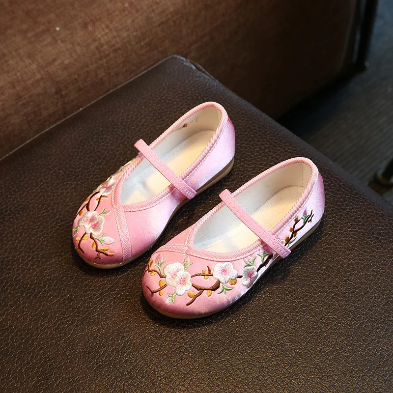 Children Hanfu Flat Shoes Ethnic Chinese Style Girls Embroidered Cloth Shoes Fashion Soft Kids Princess Ancient Dress Up Shoes 250326