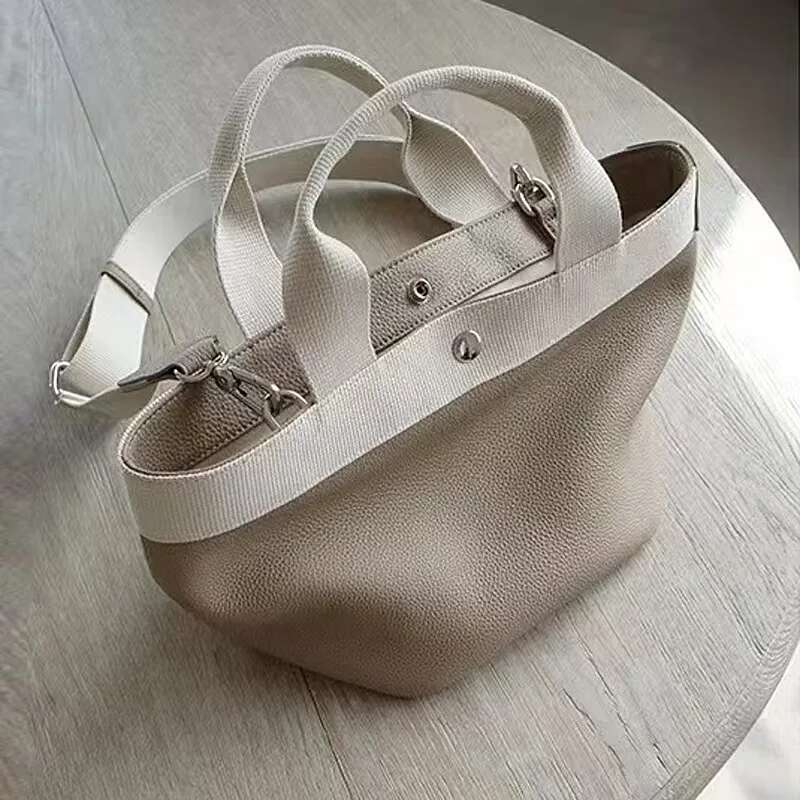 Bucket Bag, Women's Handbag, High-Capacity, Hand-Held Vegetable Basket, Genuine Leather, Cowhide Crossbody, Hand-Held, Commuting