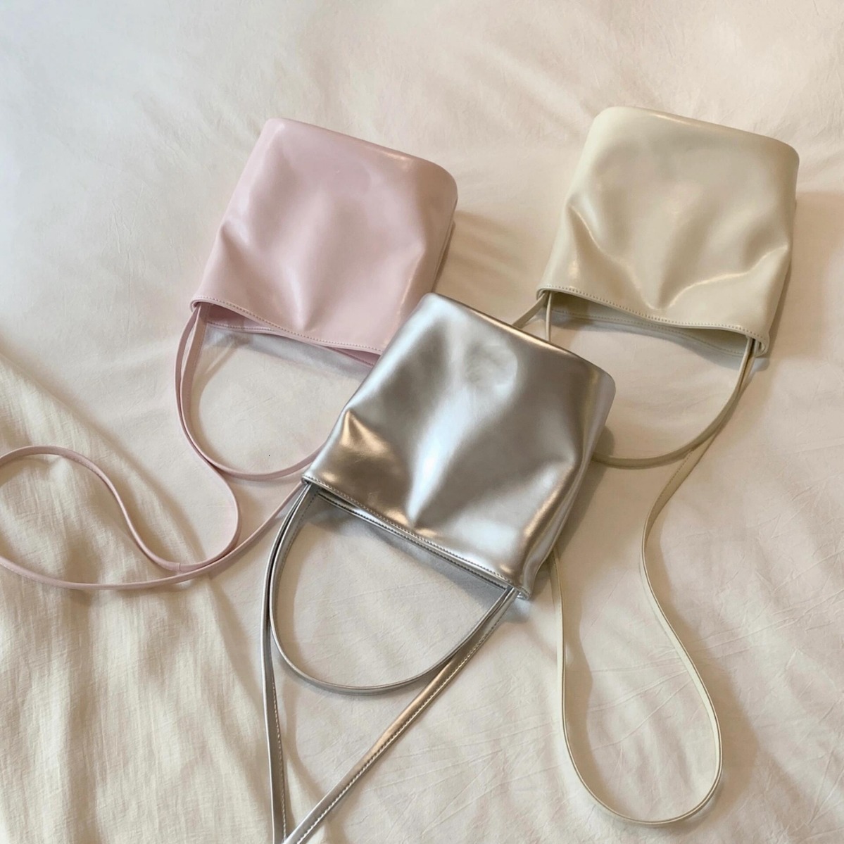 2025S Fashion Designer This Year S Popular Bags For Women Are The New Spring Summer Fashion Versatile Single Shoulder Underarm Bag Tongqin Crossbody T