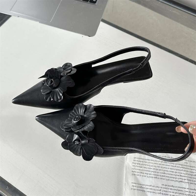 Eilyken Sexy wer Pointed Toe Thin Low Heels Women Pumps Elegant Wedding Sgback Shoes Mules atos De Mujer