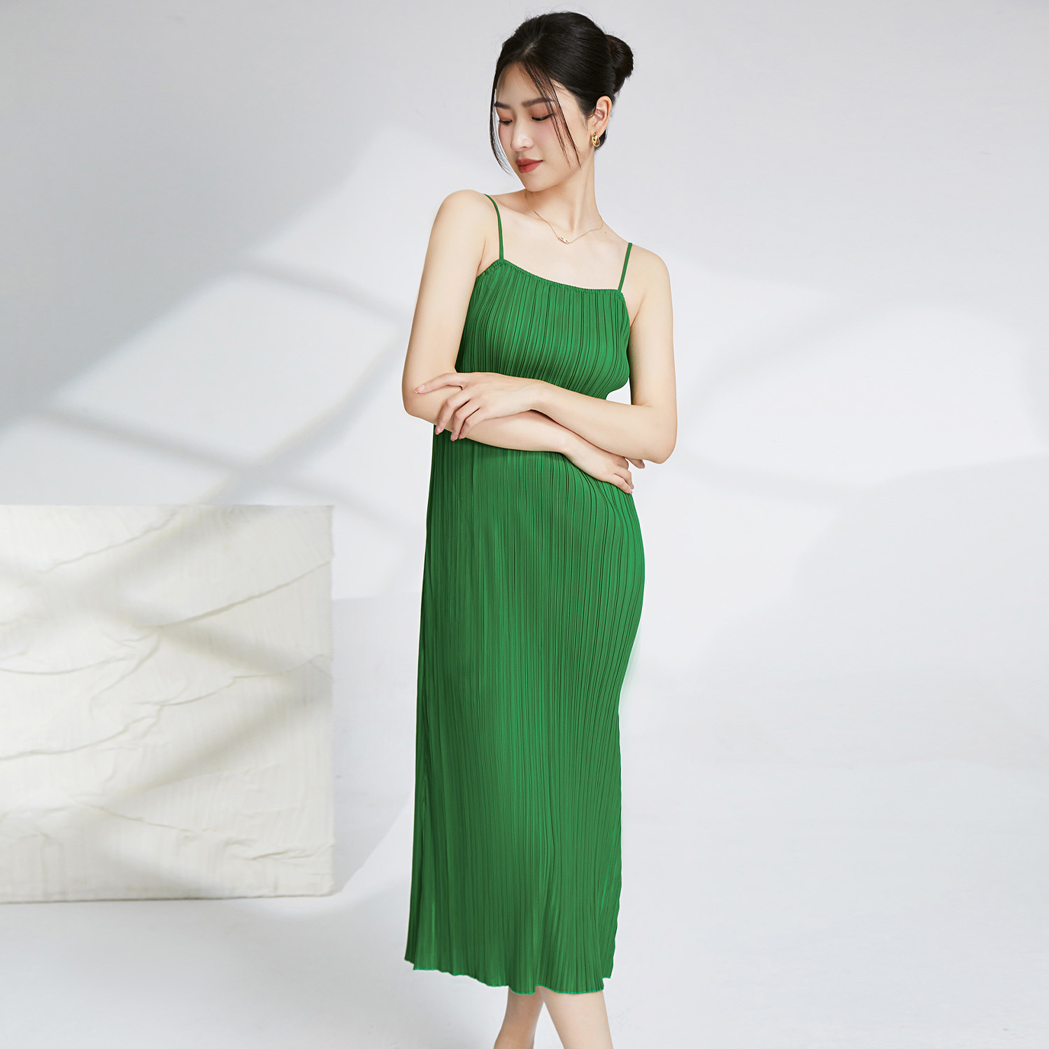 MK4210 A5 Master Quality Suspender Skirt Pleated Dress Women's Summer New Elegant Temperament Miyake Slit