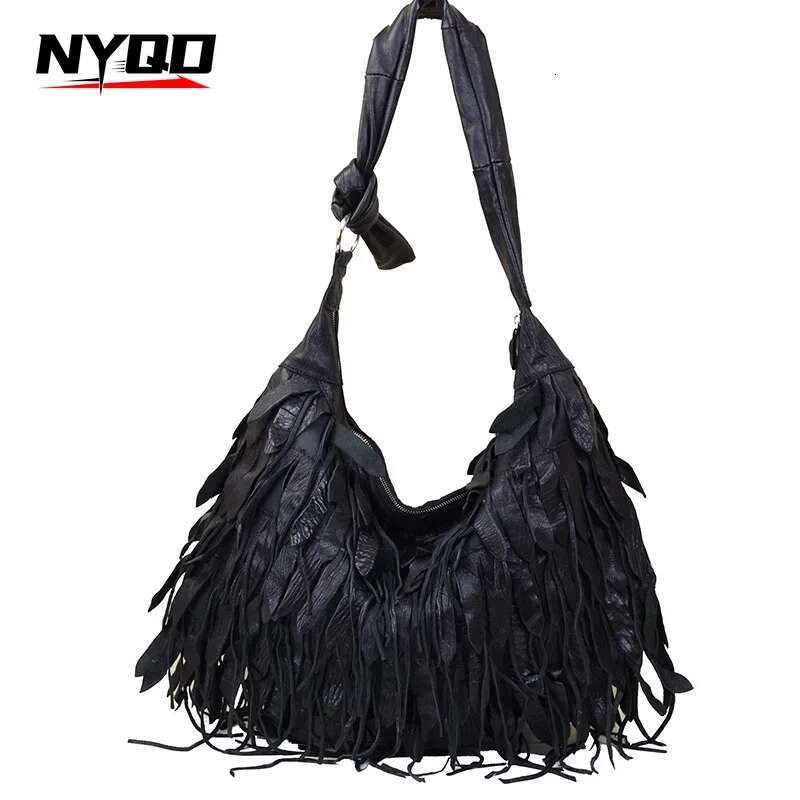 Women Genuine Leather Shoulder Soft Casual Dumpgs Bag Large Capacity Tassels Crossbody Bags For Ladies Bolsos De Mujer