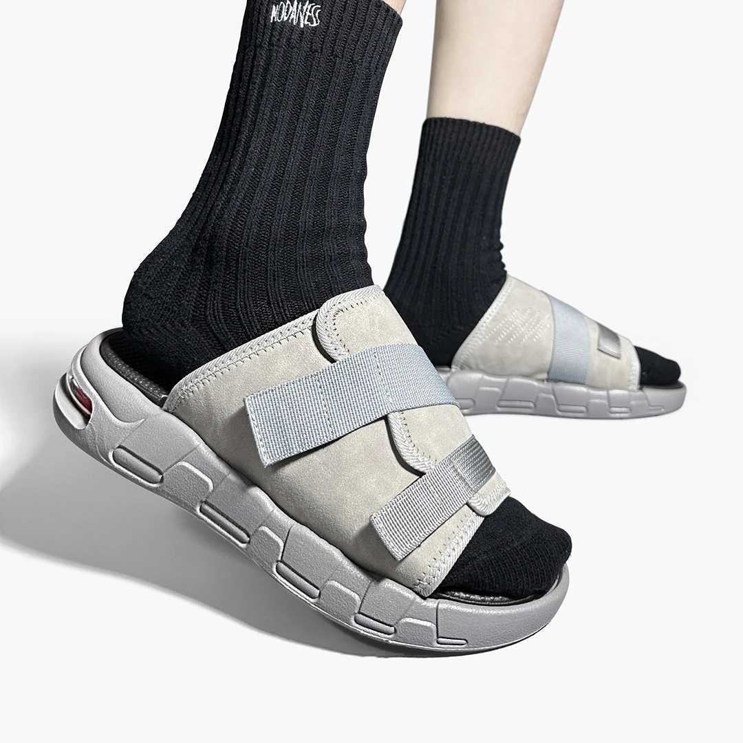 Mens outdoor sandals with thick sole flip cover comfortable shoes casual shoes Plus size 40-49 large fat sliderXJ250326