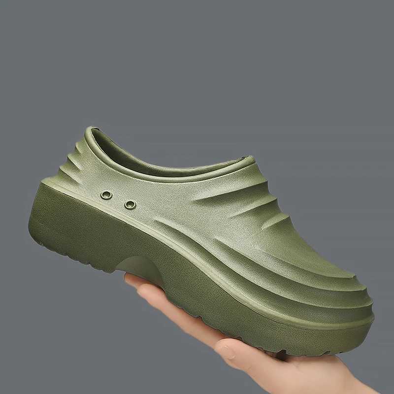 Mens Chef Shoes Mens Summer Beach Waterproof and Oil proof Kihen Shoes N-slip Garden Hotel Work Shoes EVA SandalsXJ250326
