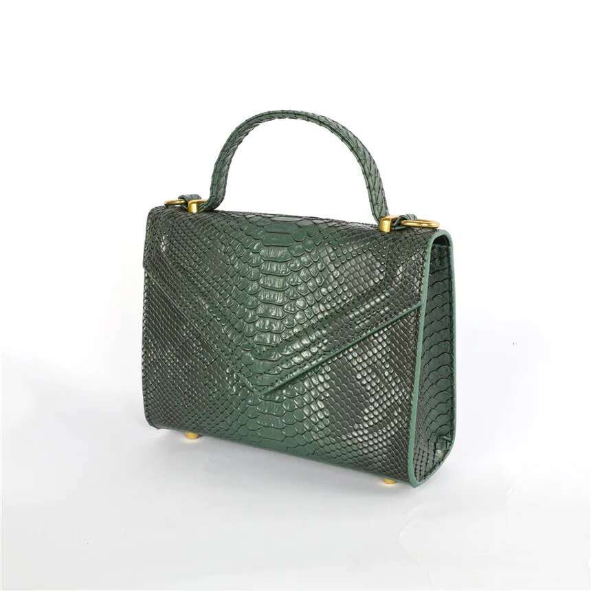 Dubai New Snake Pattern Shoulder Crossbody Bags For Women 2025 Arabia Fashion Design Lady Crocodile Travel Handbag