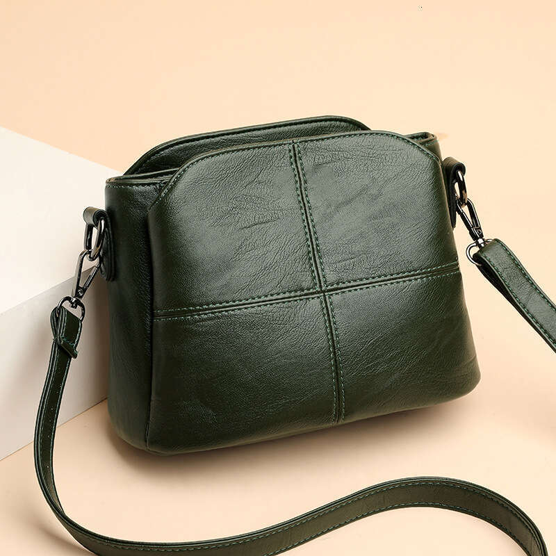 Soft leather fashionable bucket small middle-aged mother 2025 new Korean version, simple and atmospheric single shoulder crossbody bag, casual